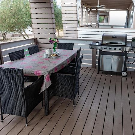 Mobile Home Whit Sea View Lavojesa Drage Exterior photo